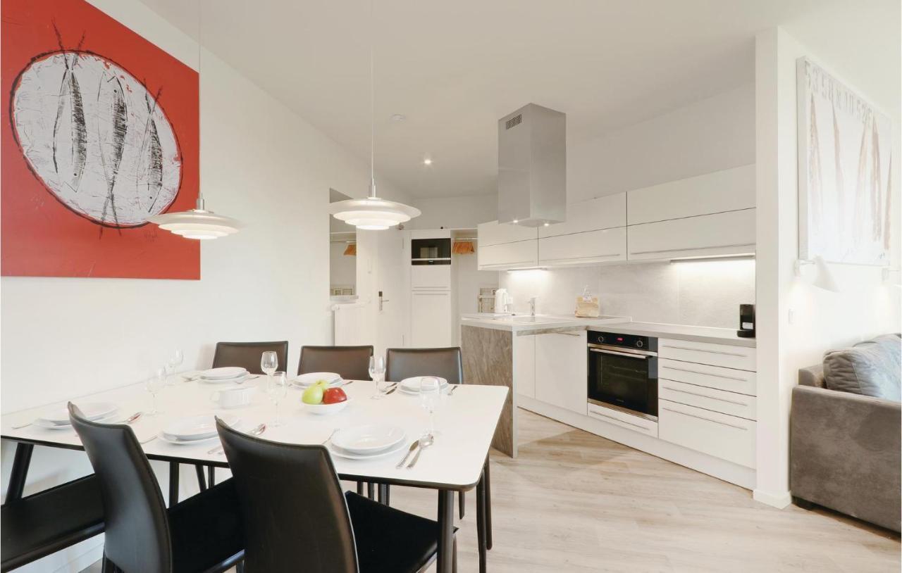 2 Bedroom Stunning Apartment In Luebeck Travemuende Eksteriør billede